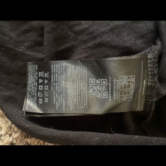 Guess Brand Black Panther T-shirt Mens Size Small - Picture 6 of 7